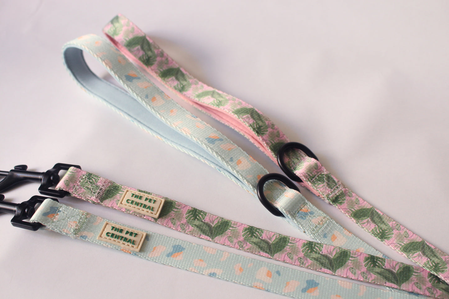 The Pet Central Tropical Bloom dog lead and Blue Cheetah dog lead
