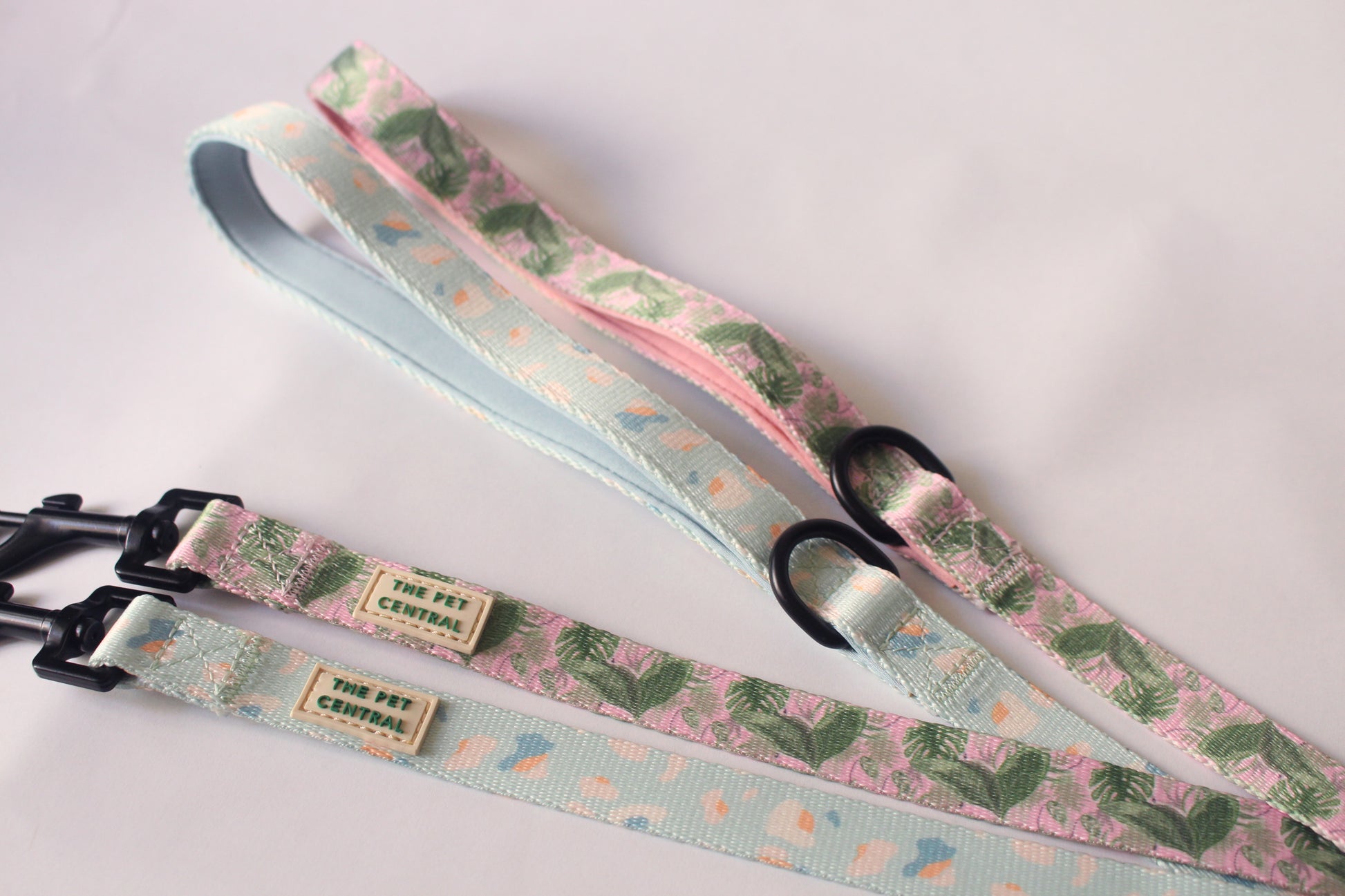 The Pet Central Tropical Bloom dog lead and Blue Cheetah dog lead