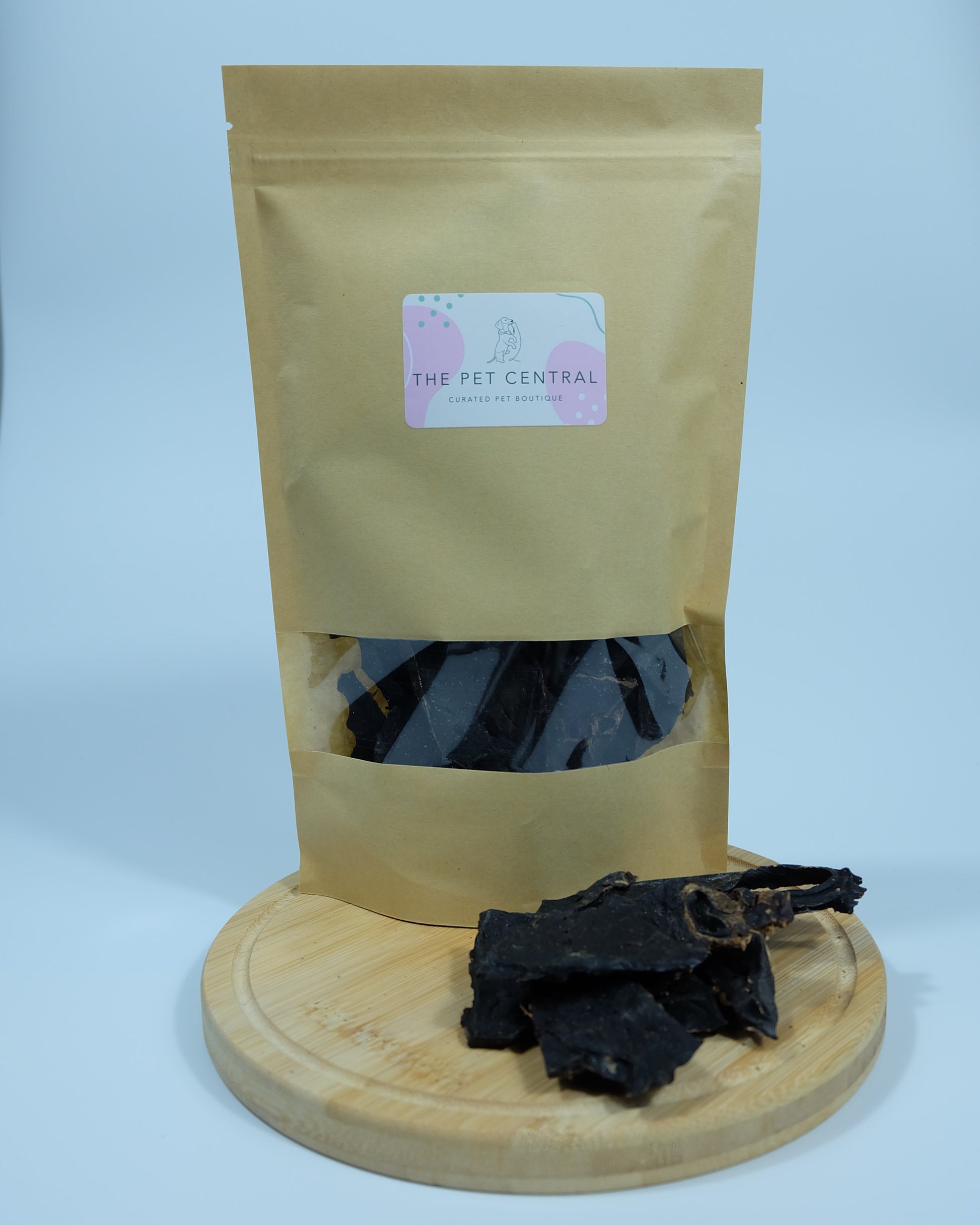 Dehydrated beef liver pet treats – 200g pack with visible pieces in front – natural, high-protein Australian dog and cat snack