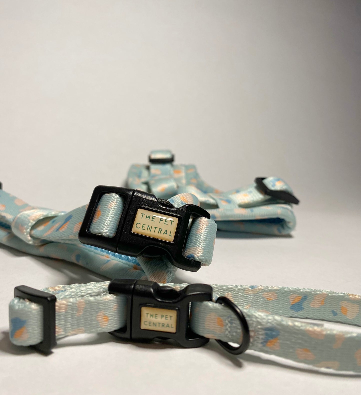 Blue Cheetah Harness Set