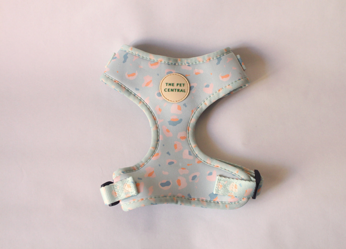 The Pet Central Blue Cheetah dog harness (Front)